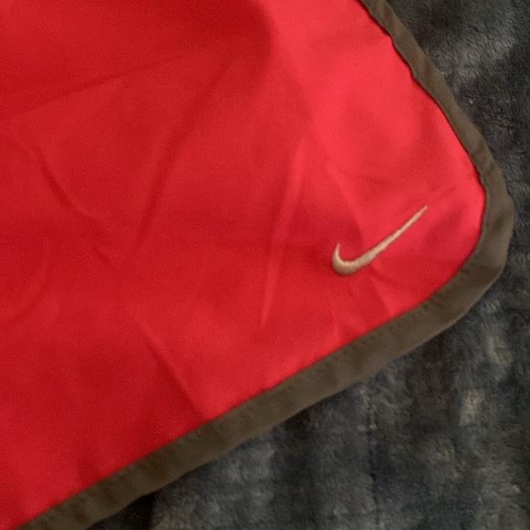 Nike shorts - Picture 2 of 7